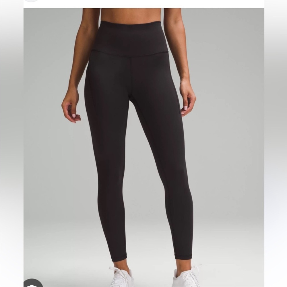 Lululemon Wunder Under 25” Leggings Black. Size 6
